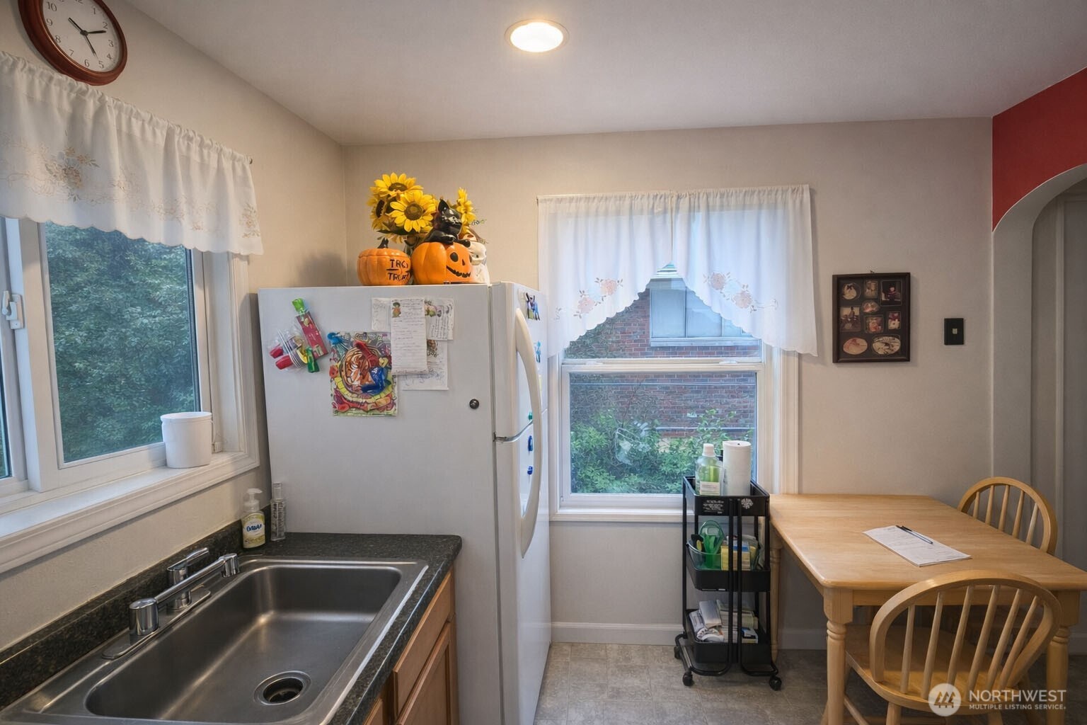 8309 Maple Street Southwest Lakewood, WA 98498 - Photo 4 of 6