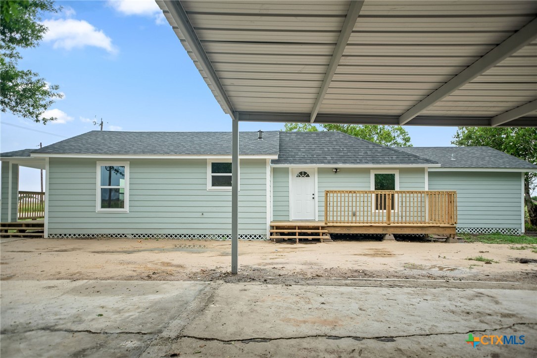218 Lasalle Road Inez, TX 77968 - Photo 4 of 33