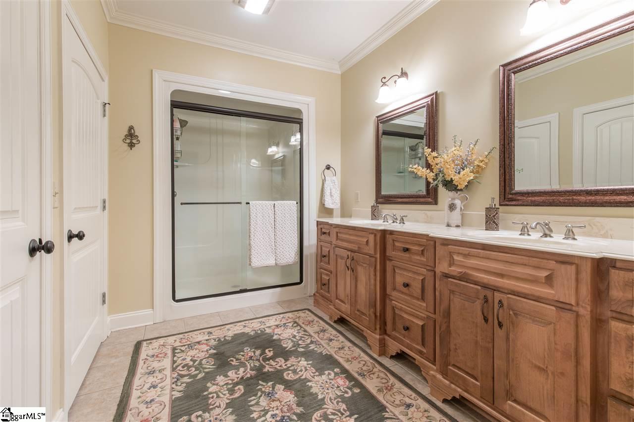 109 Southkee Road Travelers Rest, SC 29690 - Photo 18 of 35