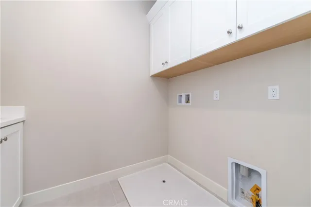 $6,000 | 128 Rimstone, Irvine, CA 92618