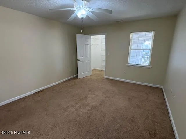 $284,500 | 301 Courtyard East, Unit 301, Beaufort, NC 28516