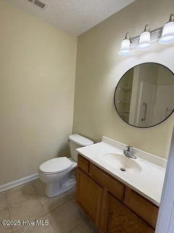 $284,500 | 301 Courtyard East, Unit 301, Beaufort, NC 28516