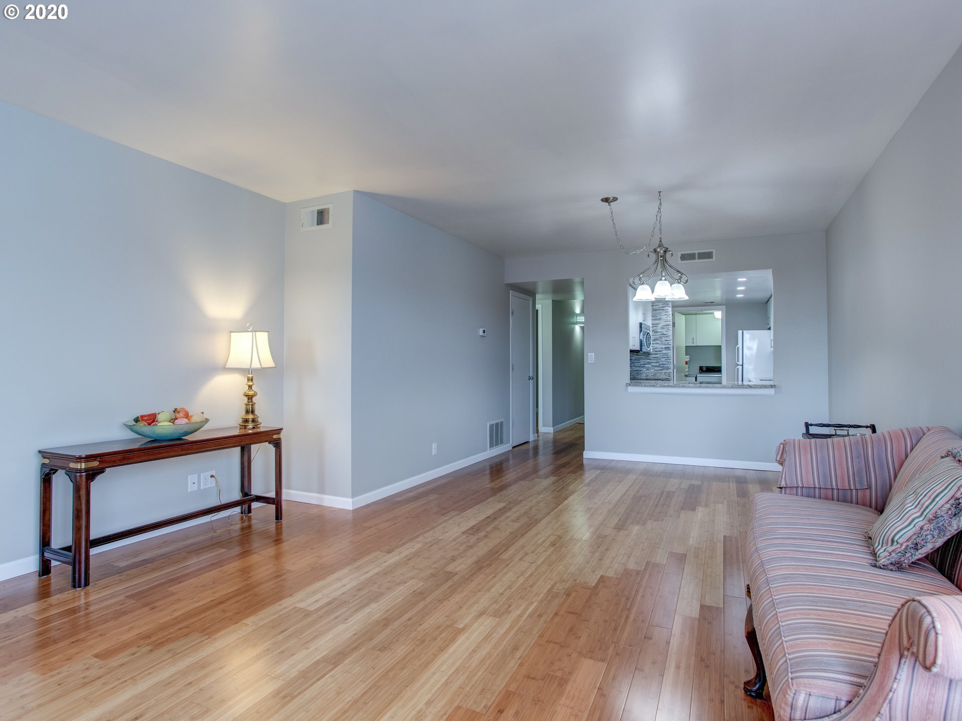 6645 West Burnside Road, Unit 540 Portland, OR 97225 - Photo 5 of 32 Gallery Image 5