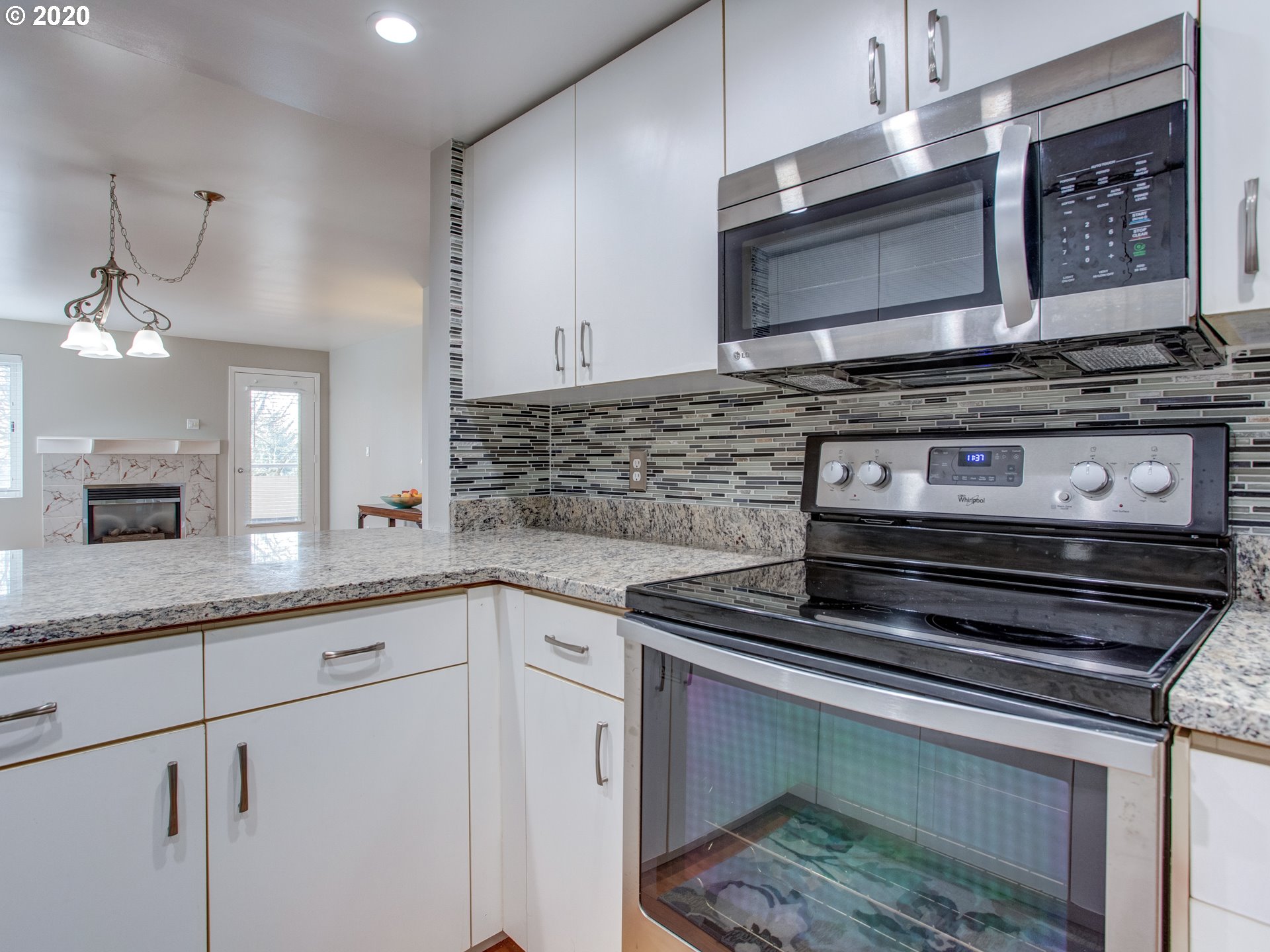 6645 West Burnside Road, Unit 540 Portland, OR 97225 - Photo 8 of 32 Gallery Image 8