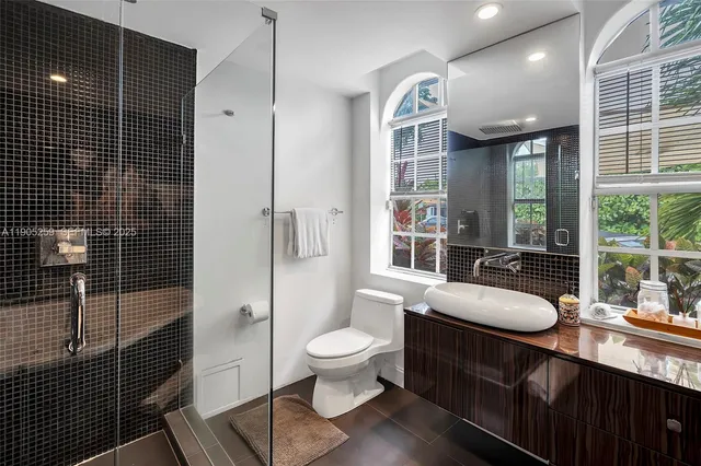 $1,795,000 | 1368 Normandy Drive, Miami Beach, FL 33141