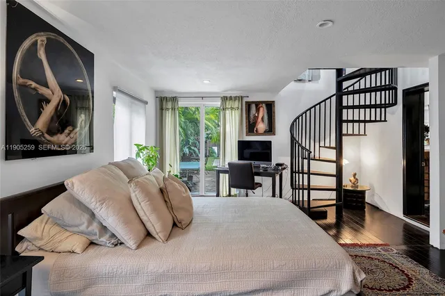 $1,795,000 | 1368 Normandy Drive, Miami Beach, FL 33141