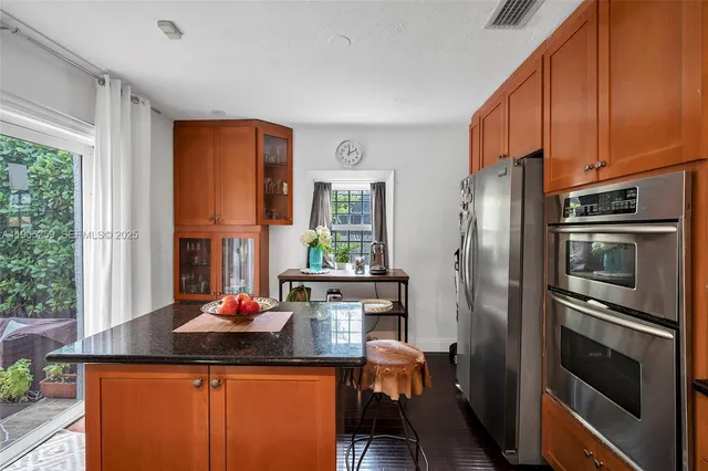 $1,795,000 | 1368 Normandy Drive, Miami Beach, FL 33141