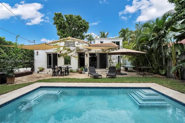 $1,795,000 | 1368 Normandy Drive, Miami Beach, FL 33141