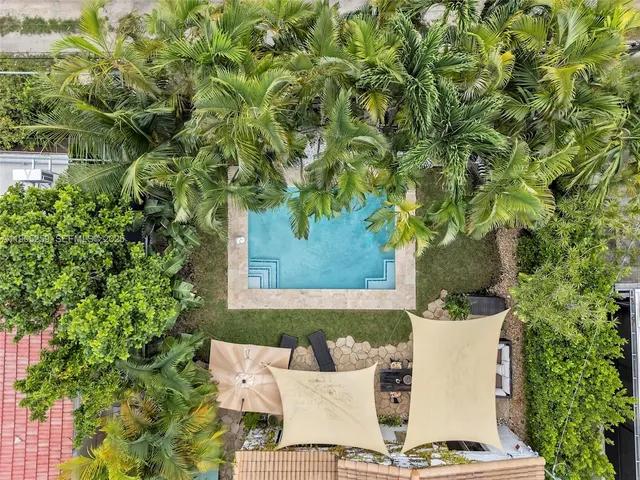 $1,795,000 | 1368 Normandy Drive, Miami Beach, FL 33141