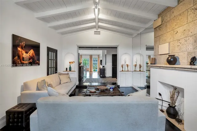 $1,795,000 | 1368 Normandy Drive, Miami Beach, FL 33141