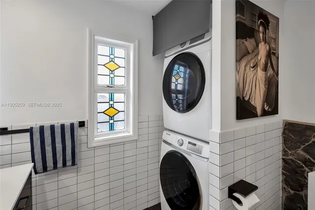 $1,795,000 | 1368 Normandy Drive, Miami Beach, FL 33141