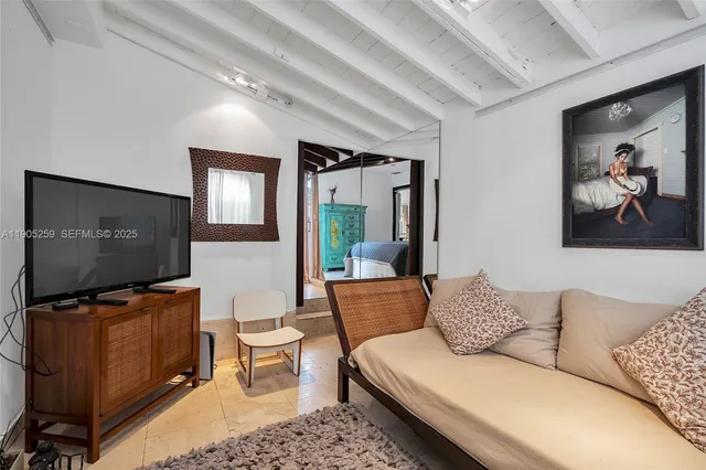 $1,795,000 | 1368 Normandy Drive, Miami Beach, FL 33141