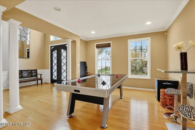 $1,050,000 | 40 Mulberry Drive, Manalapan, NJ 07726