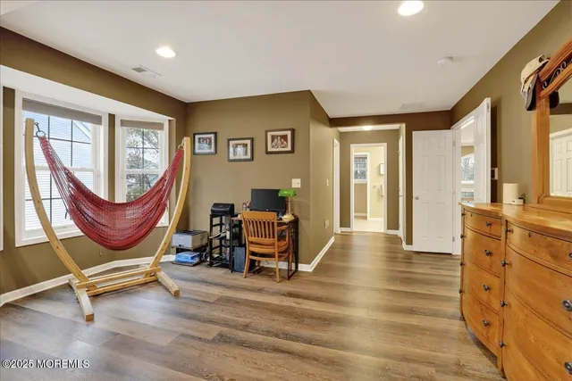 $1,050,000 | 40 Mulberry Drive, Manalapan, NJ 07726