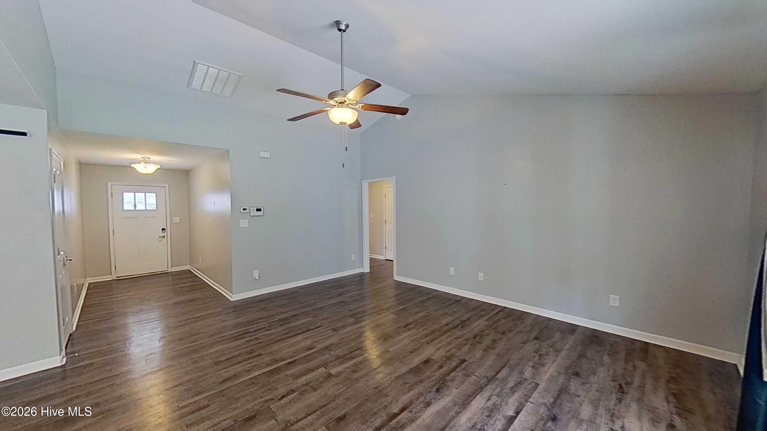 330 Station House Road New Bern, NC 28562 - Photo 4 of 31 04- 330 Station House Rd