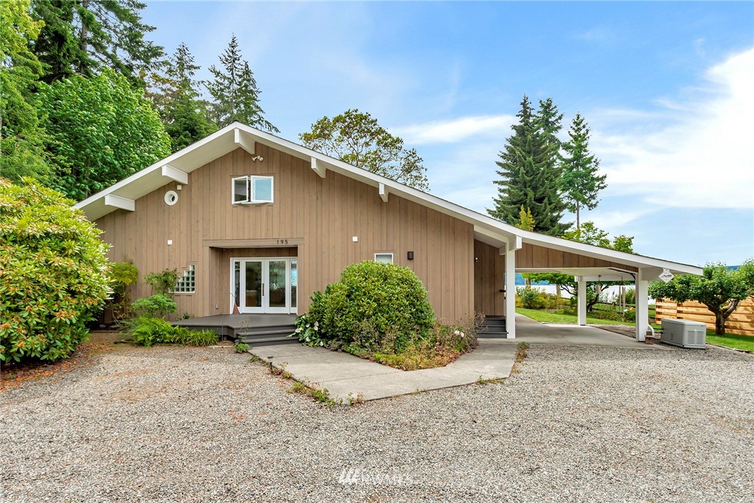 195 Northwest Kinman Road Poulsbo, WA 98370 - Photo 3 of 35 Gallery Image 3
