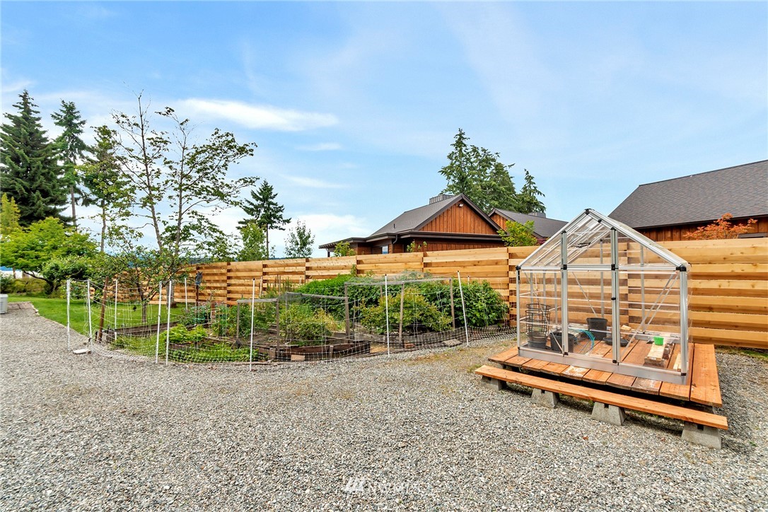 195 Northwest Kinman Road Poulsbo, WA 98370 - Photo 29 of 35 Gallery Image 29
