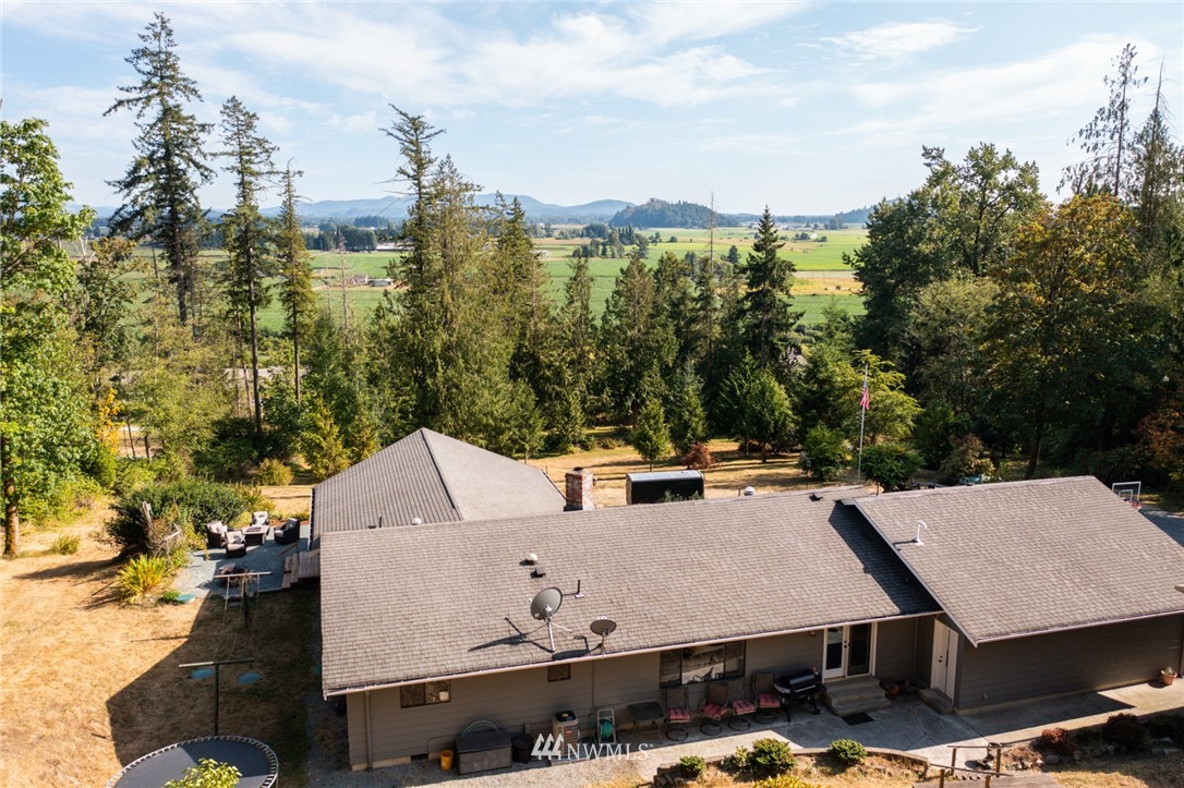 7621 F & S Grade Road Sedro-Woolley, WA 98284 - Photo 12 of 37 Gallery Image 12
