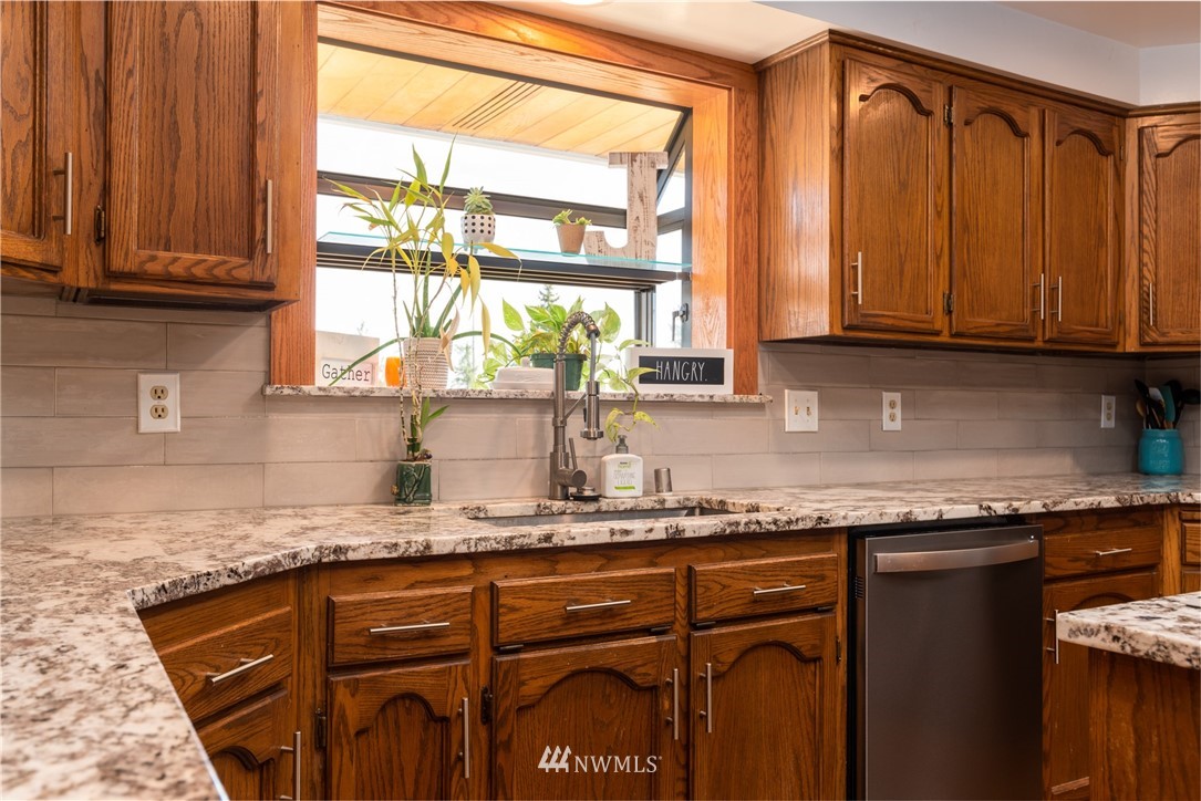 7621 F & S Grade Road Sedro-Woolley, WA 98284 - Photo 22 of 37 Gallery Image 22