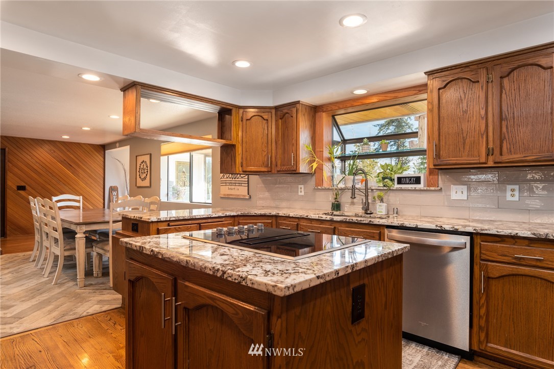 7621 F & S Grade Road Sedro-Woolley, WA 98284 - Photo 23 of 37 Gallery Image 23