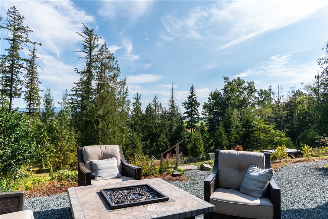 7621 F & S Grade Road Sedro-Woolley, WA 98284 - Photo 5 of 37 Gallery Image 5