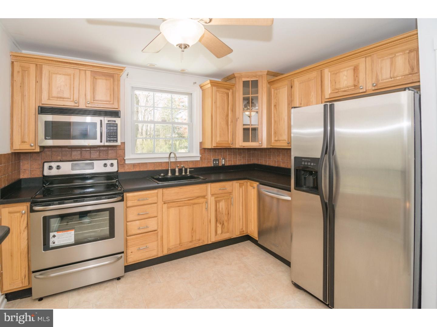 540 Meadow Road Chalfont, PA 18914 - Photo 12 of 25 Gallery Image 12