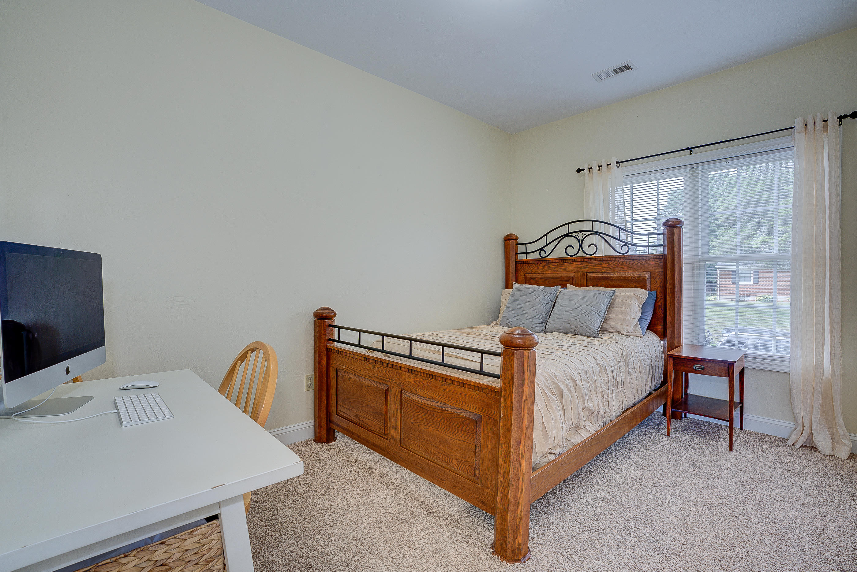 472 Hemlock Road Salem, VA 24153 - Photo 12 of 25 25