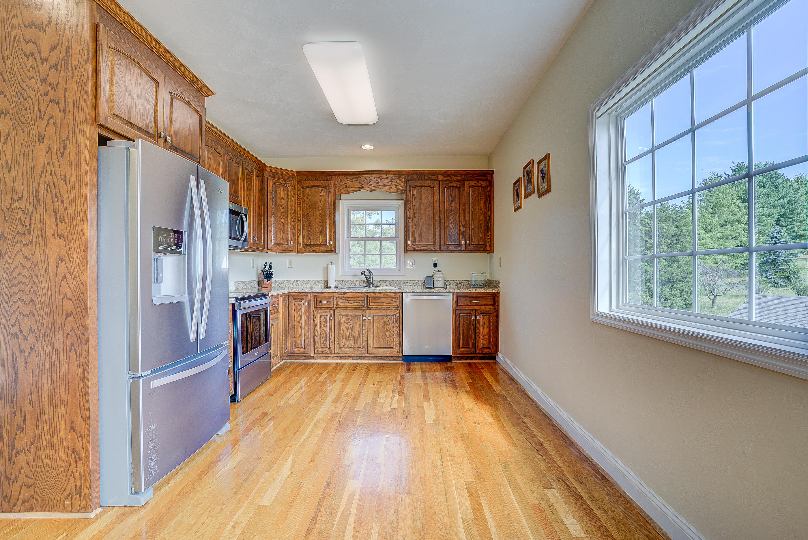 472 Hemlock Road Salem, VA 24153 - Photo 6 of 25 14