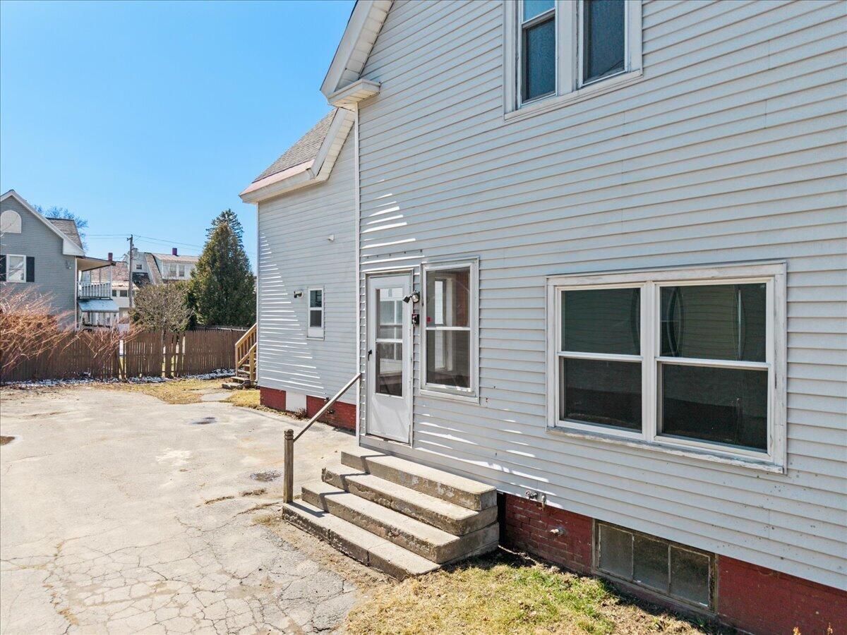 22 Ash Street Waterville, ME 04901 - Photo 28 of 44 22 Ash Street
