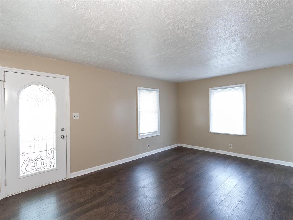 4565 Brookville Road Indianapolis, IN 46201 - Photo 7 of 25 Gallery Image 7