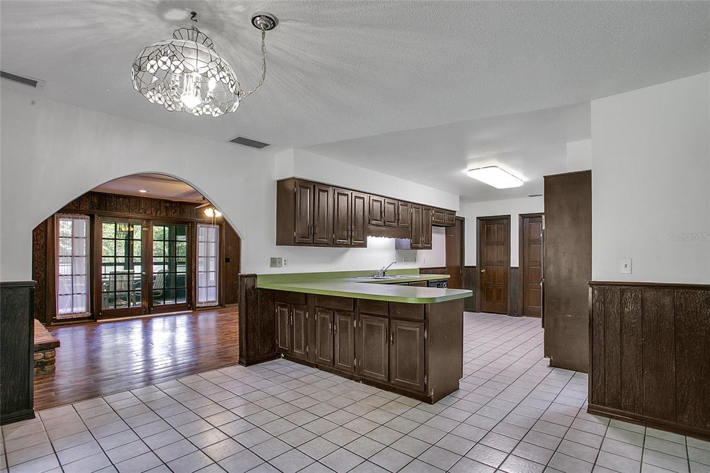 3629 Lake Buynak Road Windermere, FL 34786 - Photo 4 of 46