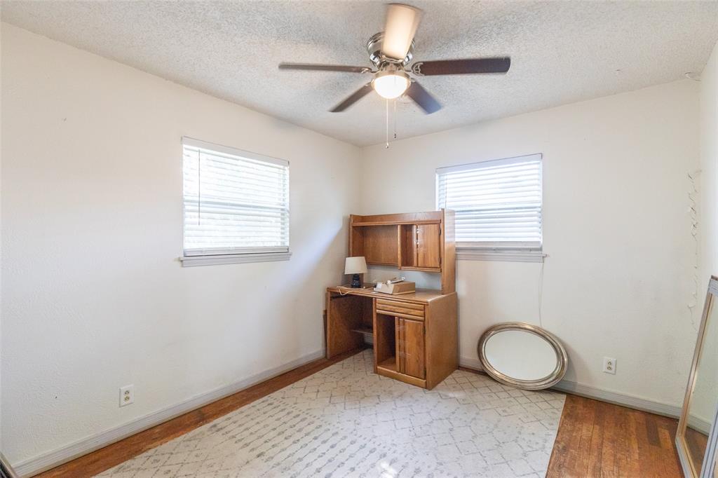 1111 Beall Street Sweetwater, TX 79556 - Photo 27 of 35
