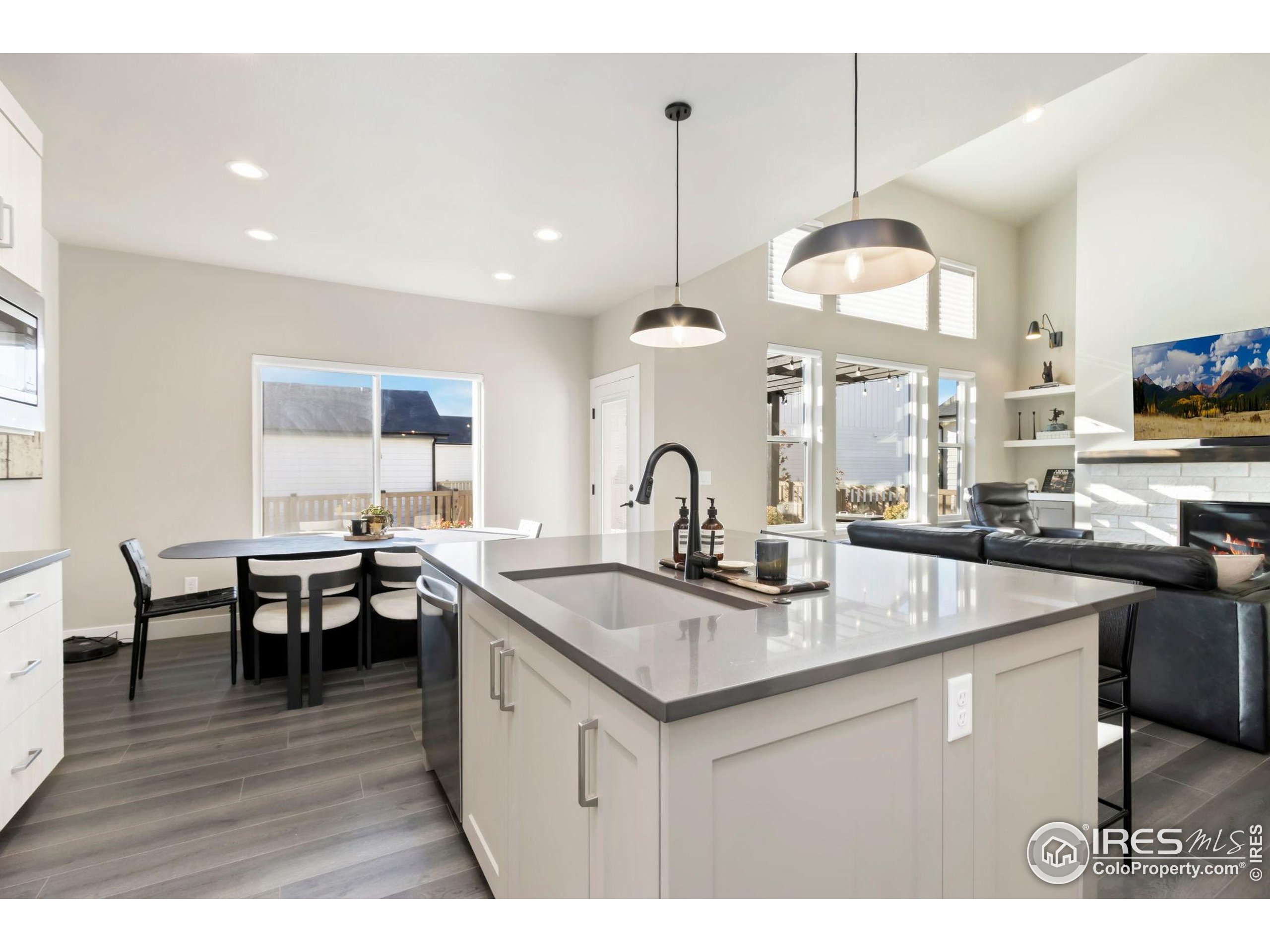 6709 Stone Point Drive Timnath, CO 80547 - Photo 11 of 41