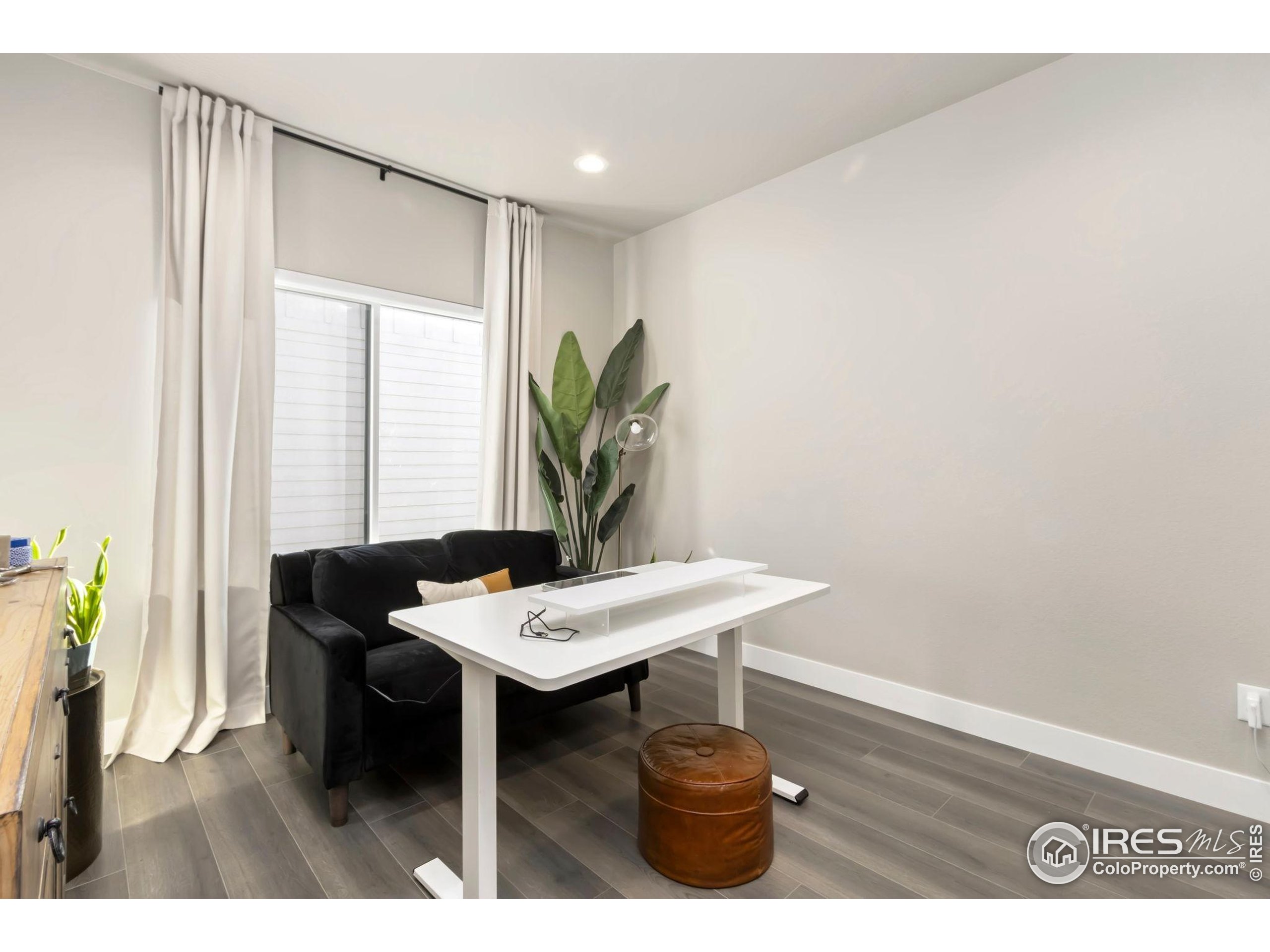 6709 Stone Point Drive Timnath, CO 80547 - Photo 19 of 41