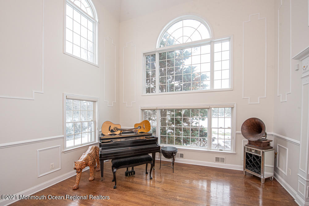 18 Kinney Road Manalapan, NJ 07726 - Photo 16 of 88 jt-43