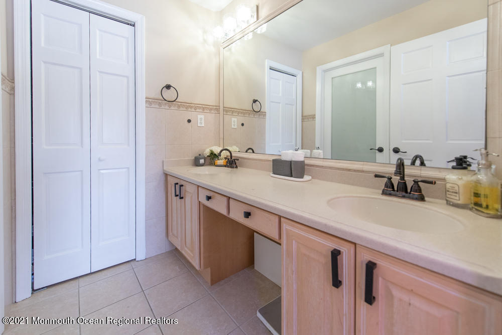 18 Kinney Road Manalapan, NJ 07726 - Photo 63 of 88 jt-118