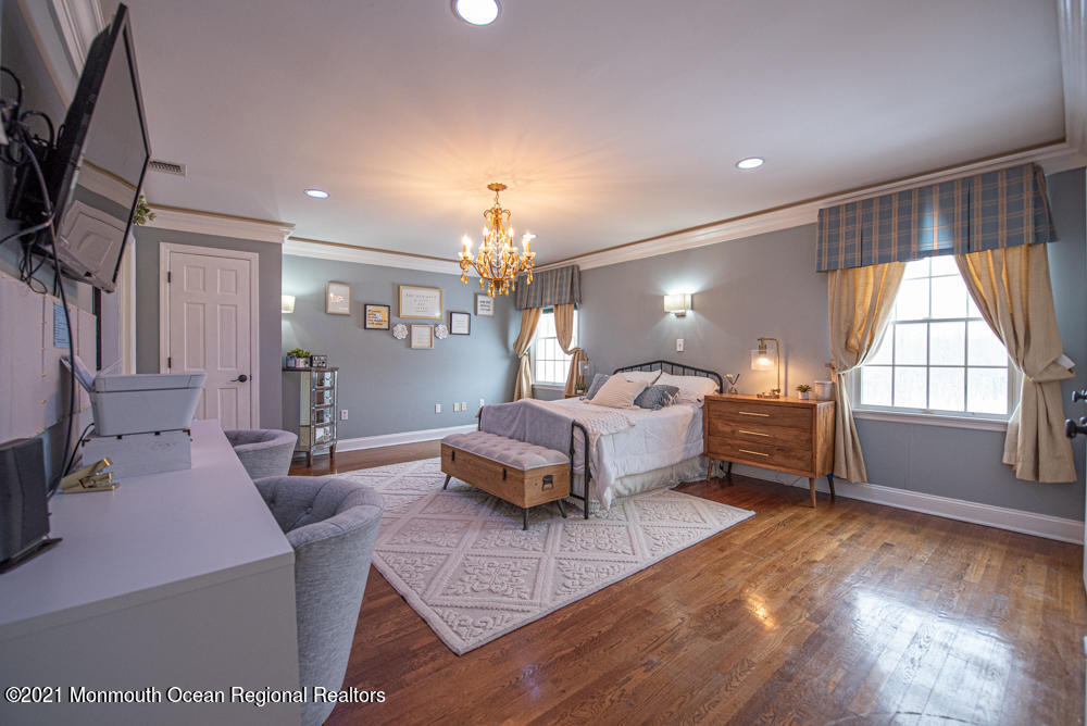 18 Kinney Road Manalapan, NJ 07726 - Photo 64 of 88 18 kinney emily full view