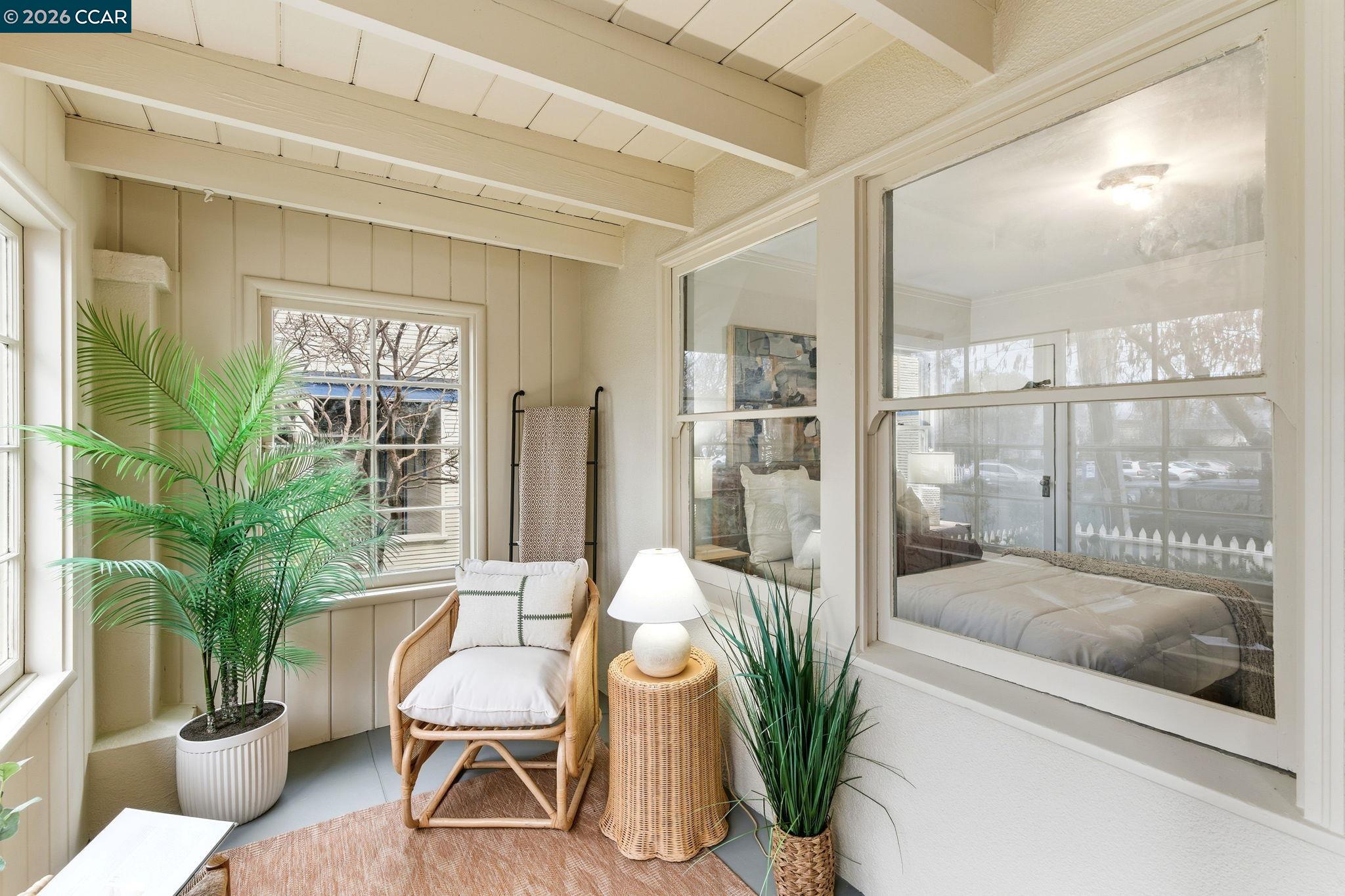 2142 Grant Street Concord, CA 94520 - Photo 6 of 42