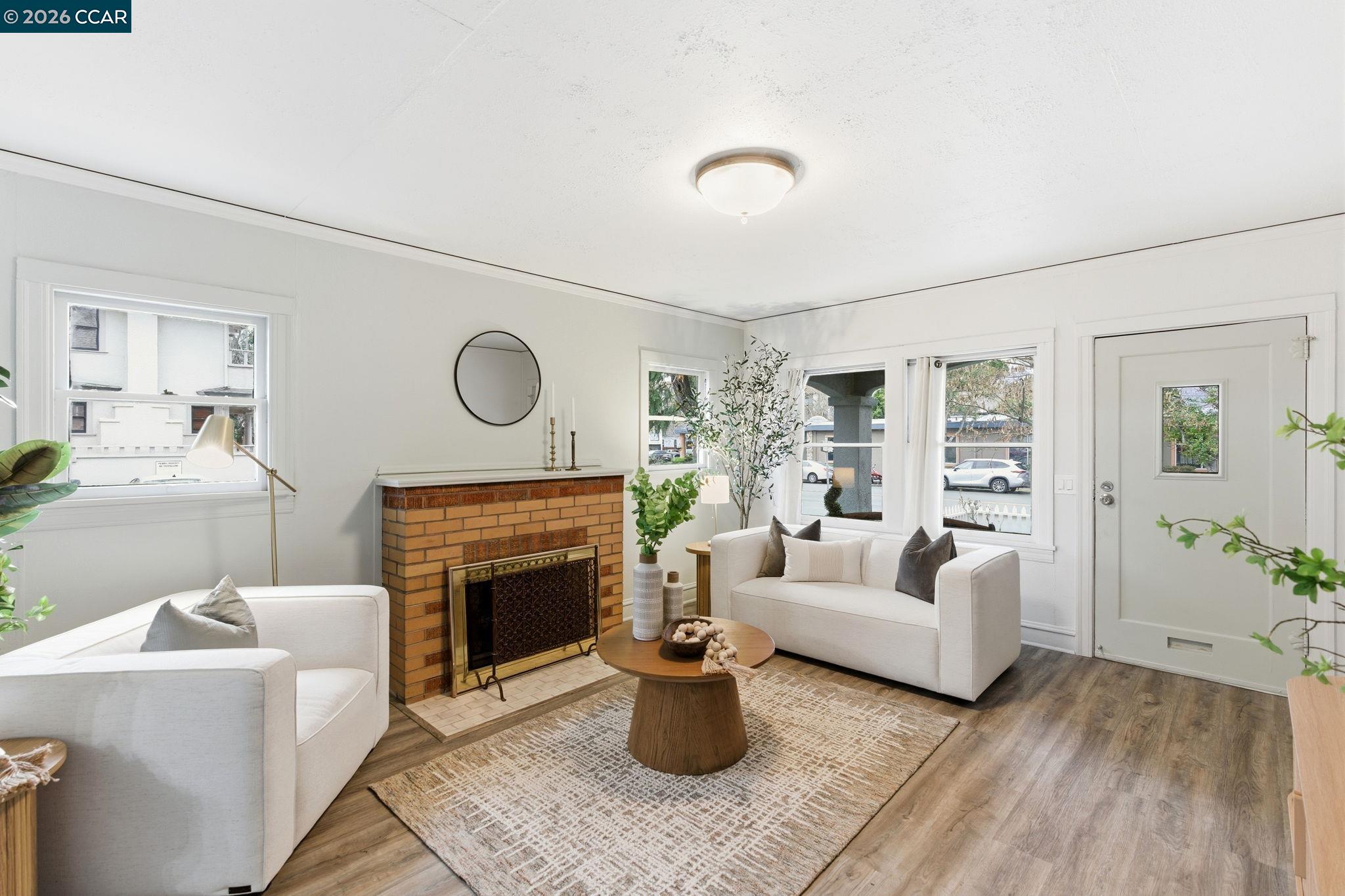 2142 Grant Street Concord, CA 94520 - Photo 9 of 42