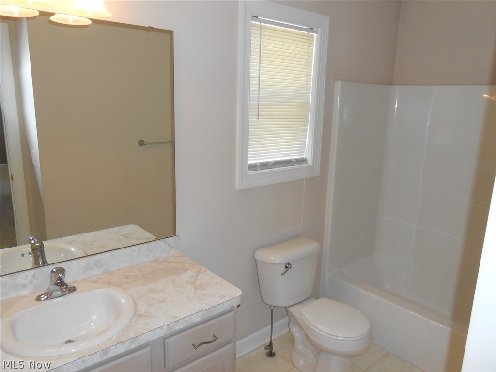 615 Rundle Street Lagrange, OH 44050 - Photo 17 of 24 Gallery Image 17