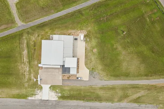 $1,990,000 | 836 Vz County Road, Van, TX 75790