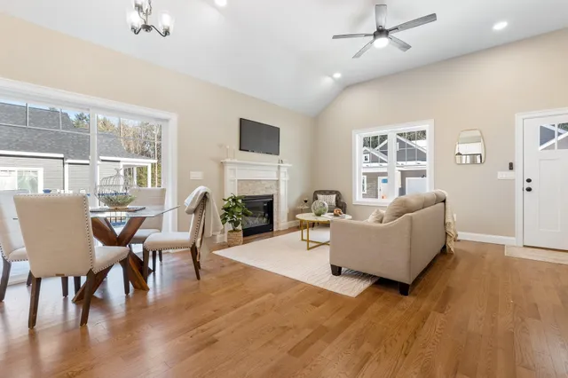 $535,000 | 1 B Debbie Lane, Amherst, NH 03031