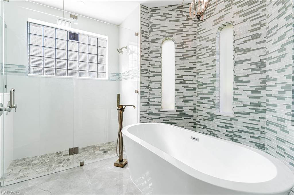 6989 Mill Run Road Naples, FL 34109 - Photo 19 of 30 Gallery Image 19