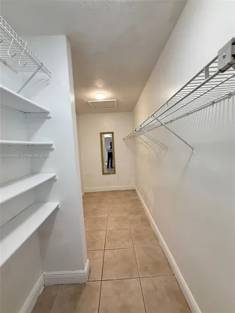 $1,950 | 10403 North Kendall Drive, Unit A209, Miami, FL 33176