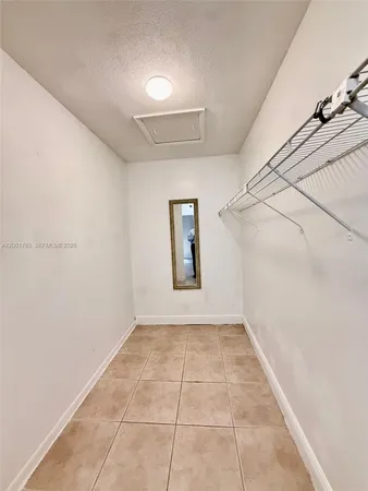 $1,950 | 10403 North Kendall Drive, Unit A209, Miami, FL 33176