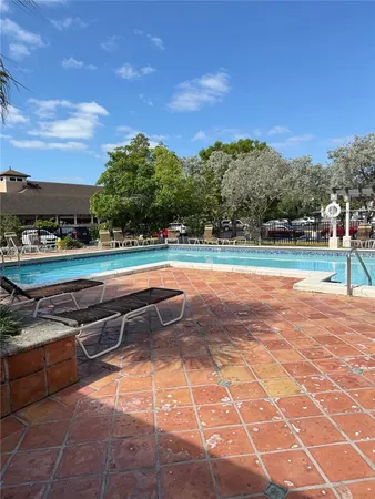 $1,950 | 10403 North Kendall Drive, Unit A209, Miami, FL 33176