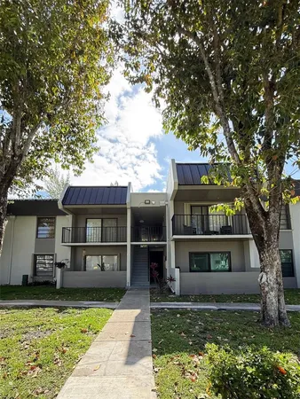 $1,950 | 10403 North Kendall Drive, Unit A209, Miami, FL 33176