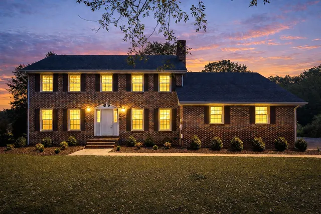 $432,400 | 12986 Old Tullahoma Road, Tullahoma, TN 37388