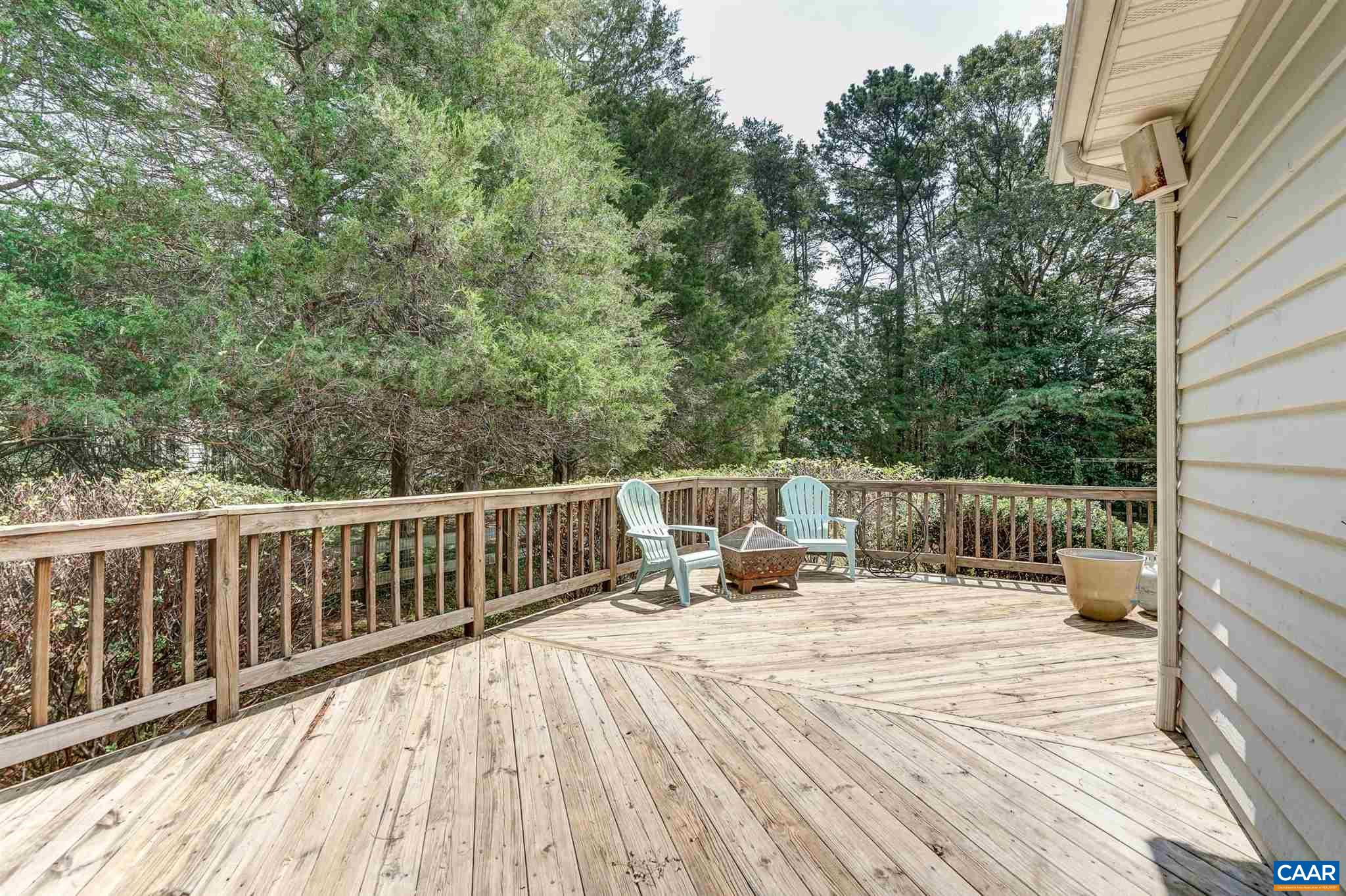 152 Spring Oaks Lane Ruckersville, VA 22968 - Photo 14 of 34 a view of roof deck with wooden floor and fence