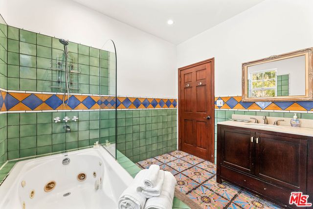 $15,500 | 12109 Maxwellton Road, Studio City, CA 91604